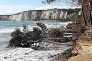Agrigento, erosione della costa: 7 km di spiaggia su 16 a rischio crollo