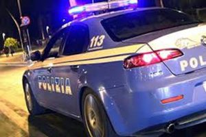 Agrigento, caos in famiglia: 34enne picchia la moglie, rompe il braccio allo zio e ferisce la suocera