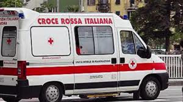 ambulanza croce rossa