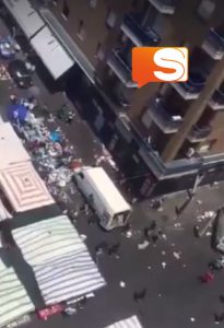 Sicilia, fiera di Catania: guerra tra ambulanti africani contro italiani (Video shock)