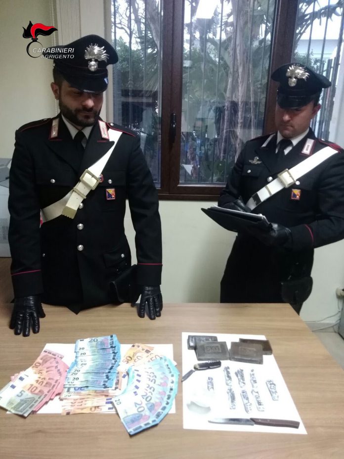 Blitz antidroga a Campobello di Licata