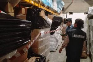 Palermo, controlli in materia ambientale: sequestrate 24 tonnellate di sacchetti di plastica