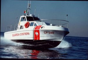 Porto Empedocle, prometteva assunzioni in cambio di denaro: arrestato militare