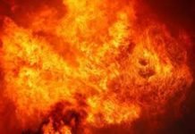 Aragona, incendio sterpaglie