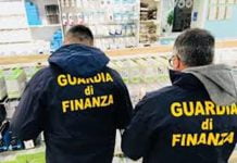 Caltanissetta, guardia di finanza sequestra 300 mila euro a venditore di pc
