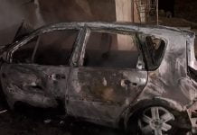 Canicattì, auto a fuoco in via Verdi