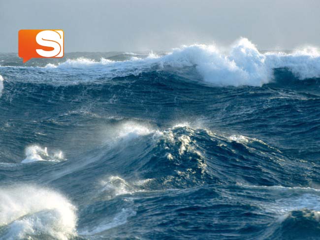 Vento forte in Sicilia,sospesi collegamenti con isole Vento forte in Sicilia, sospesi collegamenti con isole