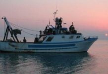 Sicilia, tensione in mare: libici sequestrano 2 pescherecci siciliani
