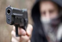 Catania, bandito bloccato da passante: sparati due colpi pistola