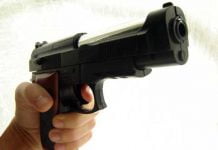 Caltanissetta, non pagano l’affitto di casa: anziano spara agli inquilini