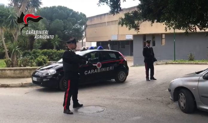 Posto di controllo carabinieri