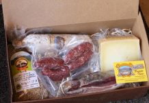 Vittoria, depreda un furgone di formaggi e salumi: arrestato