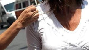 Palermo, commerciante diffonde video di uno scippo: catturato il ladro