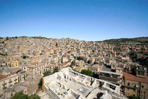Canicattì, avviata manutenzione Via Valdoni e Via Giglia