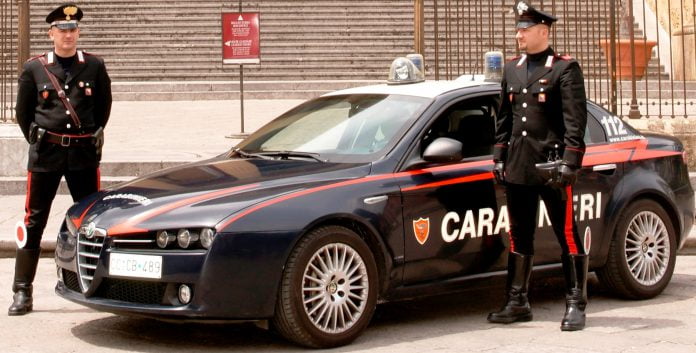 Palermo, furto a scuola