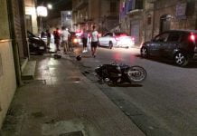 Canicattì, scontro frontale tra uno scooter e un Suv: ferito un giovane Incidente via Vittorio Emanuele