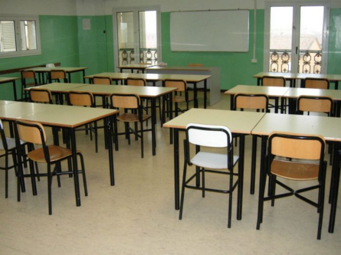 Scuola , trasferimenti docenti