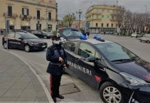 Scicli, positivo al Covid gira per il paese indisturbato: denunciato dai Carabinieri