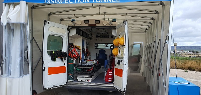 Agrigento, ASP: ambulanze e personale 118 sanificati grazie a speciali tunnel di disinfezione Agrigento, ASP: ambulanze e personale 118 sanificati grazie a speciali tunnel di disinfezione