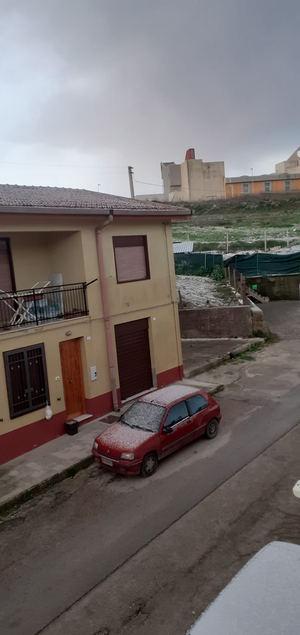 Canicattì, come da previsioni è arrivata qualche spruzzata di neve (foto e video) Canicattì, come da previsioni è arrivata qualche spruzzata di neve (foto e video)
