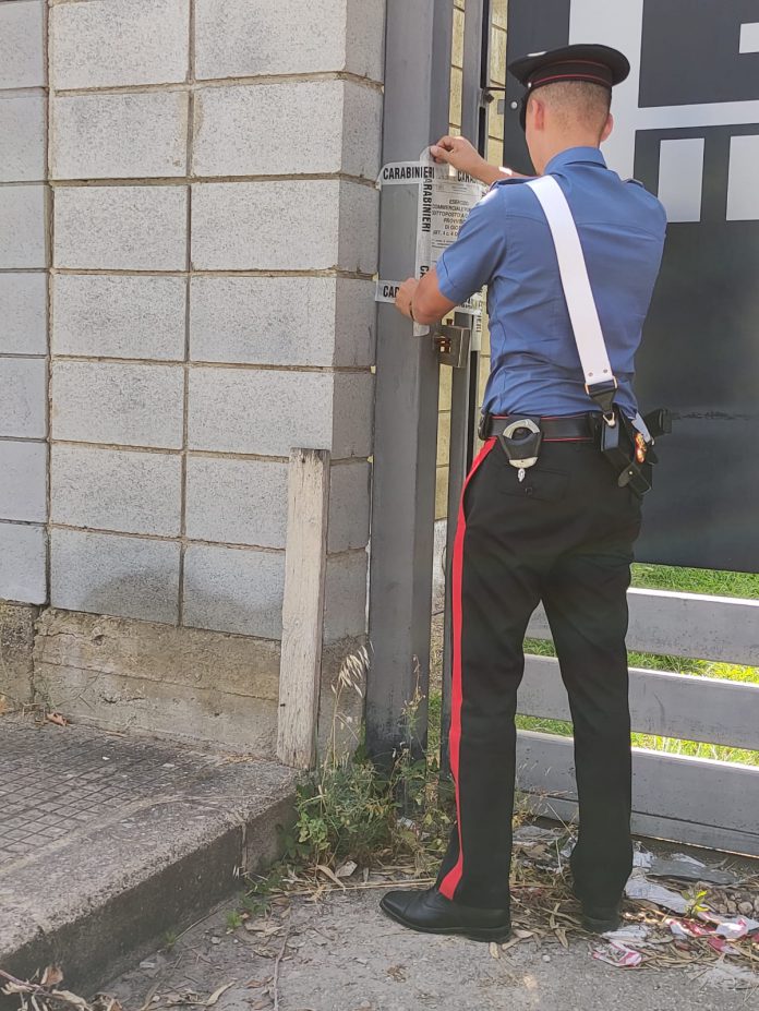 Locale chiuso a Messina per violazione norme Covid