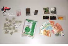 Barcellona Pozzo di Gotto, deteneva droga in casa di tipo “spice” : 22enne arrestata dai Carabinieri