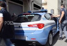 Caltanissetta, spaccata ai danni di un bar: due arresti della Polizia di Stato