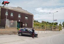 Prov di Ragusa, tenta di estorcere 500 euro ad un commerciante: arrestato 55enne