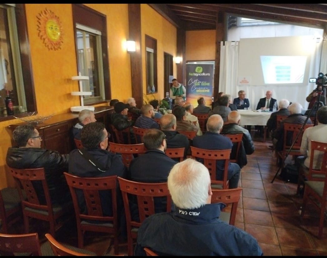 Nasce in provincia di Agrigento la Fedagricoltura: si parte dall'Uva Italia di Canicattì Nasce in provincia di Agrigento la Fedagricoltura: si parte dall'Uva Italia di Canicattì