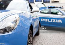 Agrigento, rubano cellulare e cercano di estorcere denaro colpendo la vittima con una bottiglia in testa: due arresti