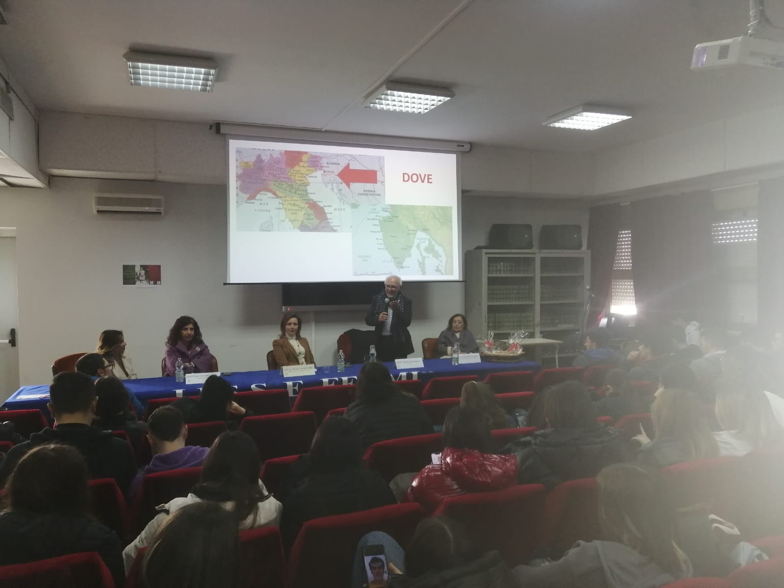 Aragona, "Il Giorno del Ricordo": convegno all’I.I.S. Fermi in sinergia con la Fidapa Aragona, "Il Giorno del Ricordo": convegno all’I.I.S. Fermi in sinergia con la Fidapa