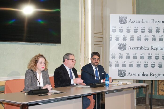 Valentina Chinnici (Pd), Gianfranco Miccichè (Misto), Giovanni Inzerillo (Consigliere comunale Palermo)