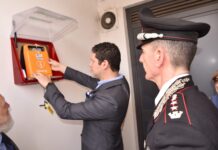 Associazione LEO ONLUS dona un defibrillatore alla Stazione Carabinieri Principale di Messina